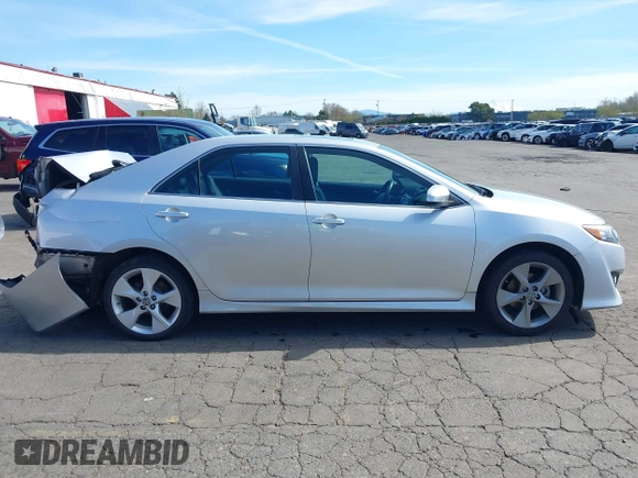 2014 Toyota Camry L with VIN 4T1BF1FK6EU853326, listed as a IAAI auction lot 41874392 with 134,532 mi miles. Bid and sale history available at carsss.com. Image 13.