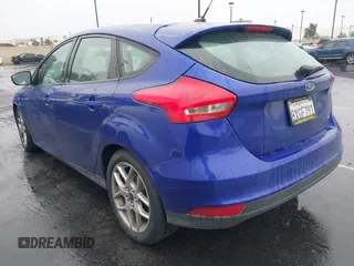 2015 Ford Focus SE with VIN 1FADP3K26FL341512, listed as a IAAI auction lot 41774421 with 107,201 mi miles. Bid and sale history available at carsss.com. Image 3.