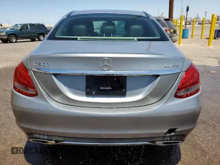 2015 Mercedes-Benz C 300 Luxury with VIN 55SWF4KB6FU014749, listed as a Copart auction lot 55673185 with 152,729 mi miles and Clean title. Bid and sale history available at DreamBid. Image 6.