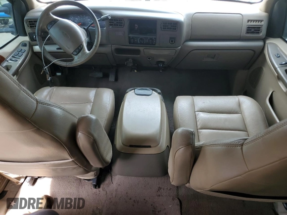 2001 Ford F-350 XL with VIN 1FTWW32F01EA68170, listed as a Copart auction lot 53516435 with 302,516 mi miles and Salvage title. Bid and sale history available at DreamBid. Image 8.