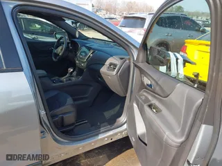 2024 Chevrolet Equinox RS with VIN 3GNAXMEG9RS111320, listed as a IAAI auction lot 41517629 with 59,174 mi miles. Bid and sale history available at carsss.com. Image 5.
