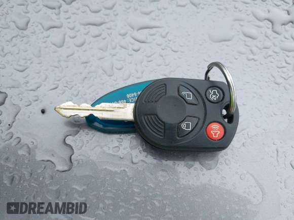 2010 Ford Escape XLT с VIN 1FMCU9DG7AKD41569, выставлен на аукционе IAAI как лот 42452292 с пробегом 126 978 миль миль и . История ставок и продаж доступна на DreamBid. Изображение 11.