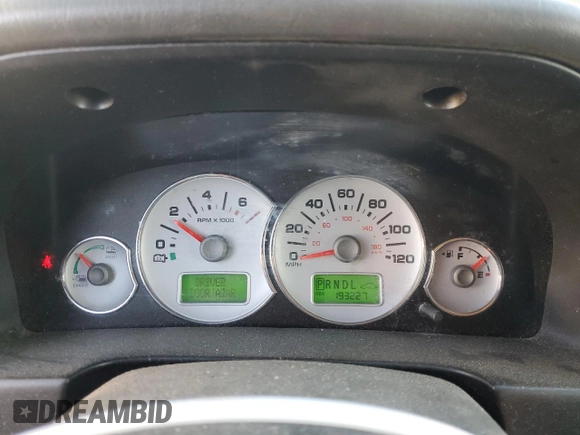 2007 Ford Escape Hybrid с VIN 1FMCU59H47KA11889, выставлен на аукционе Copart как лот 88592855 с пробегом 193 227 миль миль и Чистый • Clean title. История ставок и продаж доступна на DreamBid. Изображение 9.
