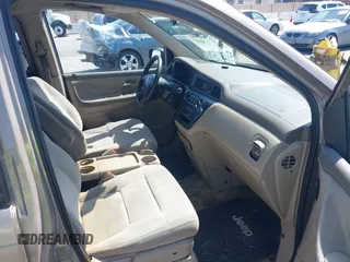 2003 Honda Odyssey LX z VIN 5FNRL18553B154939, wystawiony jako IAAI lot #42168547 z przebiegiem 258 688 mil mil oraz . Historia ofert i sprzedaży dostępna na DreamBid. Obrazek 5.