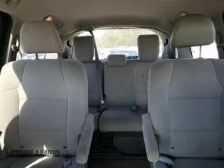 2013 Honda Odyssey LX z VIN 5FNRL5H26DB058364, wystawiony jako Copart lot #52984905 z przebiegiem 165 779 mil mil oraz Szkoda całkowita • Salvage title. Historia ofert i sprzedaży dostępna na DreamBid. Obrazek 10.