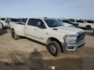 2020 Ram 3500 Limited with VIN 3C63RRRL4LG109282, listed as a Copart auction lot 84034294 with 357,293 mi miles and Clean Title. Bid and sale history available at carsss.com. Image 4.