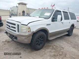 2005 Ford Excursion Eddie Bauer z VIN 1FMNU44L25ED02868, wystawiony jako IAAI lot #42414710 z przebiegiem 30 486 mil mil oraz . Historia ofert i sprzedaży dostępna na DreamBid. Obrazek 2.
