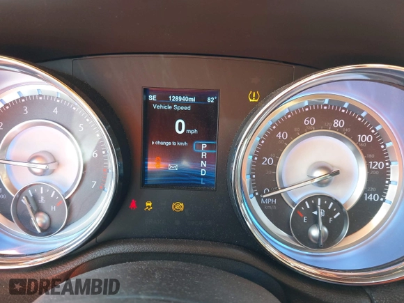 2014 Chrysler 300 with VIN 2C3CCAEG4EH312930, listed as a IAAI auction lot 41907509 with 128,940 mi miles. Bid and sale history available at carsss.com. Image 7.