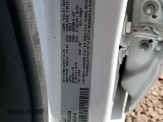 2025 Ram 1500 Big Horn z VIN 1C6SRFFP8SN656238, wystawiony jako Copart lot #51521185 z przebiegiem 1 776 mil mil oraz Szkoda całkowita • Salvage title. Historia ofert i sprzedaży dostępna na DreamBid. Obrazek 13.