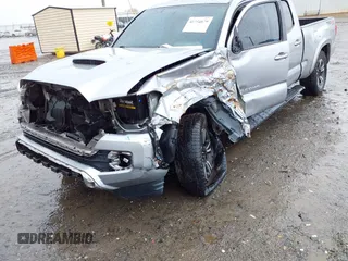 2017 Toyota Tacoma SR5 with VIN 5TFDZ5BN6HX025338, listed as a IAAI auction lot 41754879 with Not provided miles and . Bid and sale history available at DreamBid. Image 6.