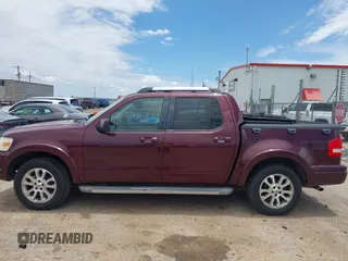 2007 Ford Explorer Sport Trac Limited z VIN 1FMEU33817UA04229, wystawiony jako IAAI lot #42469547 z przebiegiem 200 859 mil mil oraz . Historia ofert i sprzedaży dostępna na DreamBid. Obrazek 14.