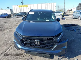 2025 Honda CR-V Sport Touring with VIN 2HKRS6H90SH809835, listed as a IAAI auction lot 42060201 with 9,358 mi miles and . Bid and sale history available at DreamBid. Image 13.