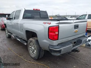 2019 Chevrolet Silverado 2500HD LTZ with VIN 1GC1KTEY0KF116765, listed as a IAAI auction lot 41941751 with 1 mi miles. Bid and sale history available at carsss.com. Image 3.