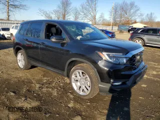 2025 Honda Passport EX-L z VIN 5FNYF8H55SB003951, wystawiony jako Copart lot #43849725 z przebiegiem 3013 mil mil oraz Szkody całkowita. Historia ofert i sprzedaży dostępna na DreamBid. Obrazek 4.