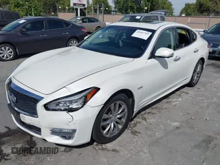2016 Infiniti Q70 with VIN JN1EY1AP9GM470064, listed as a IAAI auction lot 42647765 with 111,474 mi miles and . Bid and sale history available at DreamBid. Image 6.