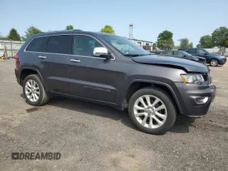 2017 Jeep Grand Cherokee Limited z VIN 1C4RJFBG6HC607886, wystawiony jako Copart lot #59171245 z przebiegiem 95 805 mil mil oraz Szkoda całkowita • Salvage title. Historia ofert i sprzedaży dostępna na DreamBid. Obrazek 4.