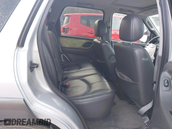 2004 Mazda Tribute ES with VIN 4F2CZ96154KM18832, listed as a IAAI auction lot 41376325 with 176,566 mi miles and . Bid and sale history available at carsss.com. Image 8.
