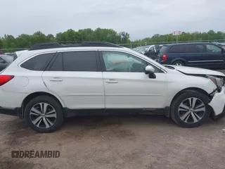 2019 Subaru Outback Limited z VIN 4S4BSANC9K3342474, wystawiony jako IAAI lot #42304916 z przebiegiem 142 353 mil mil oraz . Historia ofert i sprzedaży dostępna na DreamBid. Obrazek 13.