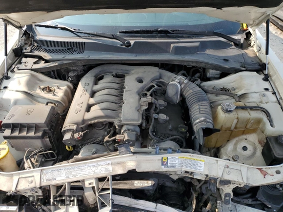 2007 Chrysler 300 Signature with VIN 2C3KA53GX7H715860, listed as a Copart auction lot 71077054 with 108,245 mi miles and Salvage Title. Bid and sale history available at carsss.com. Image 11.
