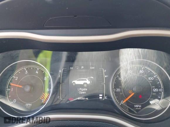 2015 Jeep Cherokee Sport with VIN 1C4PJMAB9FW595102, listed as a IAAI auction lot 42257918 with 95,059 mi miles and . Bid and sale history available at DreamBid. Image 7.
