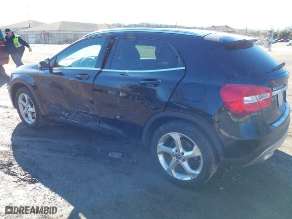2020 Mercedes-Benz GLA with VIN WDCTG4GB5LU027306, listed as a IAAI auction lot 41636650 with 82,789 mi miles. Bid and sale history available at carsss.com. Image 3.