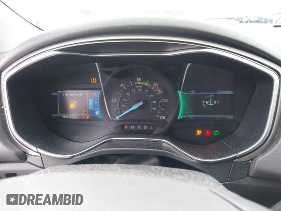 2014 Ford Fusion SE Hybrid with VIN 3FA6P0LUXER172442, listed as a IAAI auction lot 41623540 with 195,843 mi miles. Bid and sale history available at carsss.com. Image 7.