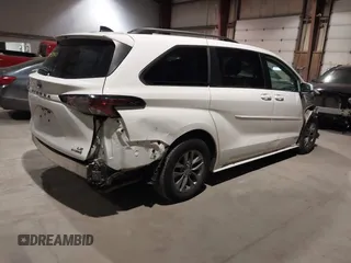 2021 Toyota Sienna LE z VIN 5TDKSKFCXMS029864, wystawiony jako IAAI lot #41403840 z przebiegiem 122 151 mil mil oraz . Historia ofert i sprzedaży dostępna na DreamBid. Obrazek 4.