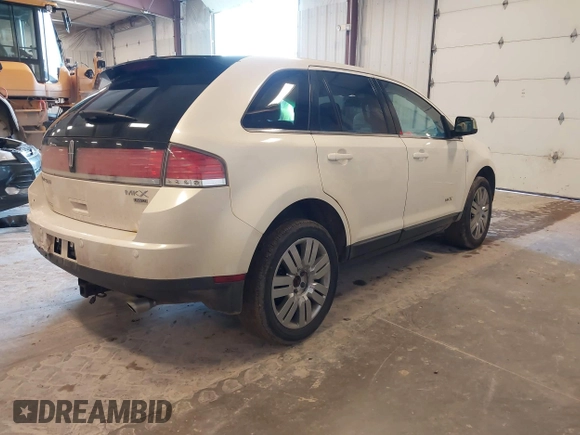 2008 Lincoln MKX with VIN 2LMDU88C58BJ28148, listed as a IAAI auction lot 41983477 with 234,905 mi miles and . Bid and sale history available at DreamBid. Image 4.