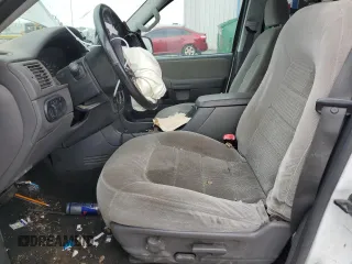 2005 Ford Explorer XLT z VIN 1FMZU73K15UB61017, wystawiony jako Copart lot #58511235 z przebiegiem 200 191 mil mil oraz Szkoda całkowita • Salvage title. Historia ofert i sprzedaży dostępna na DreamBid. Obrazek 7.