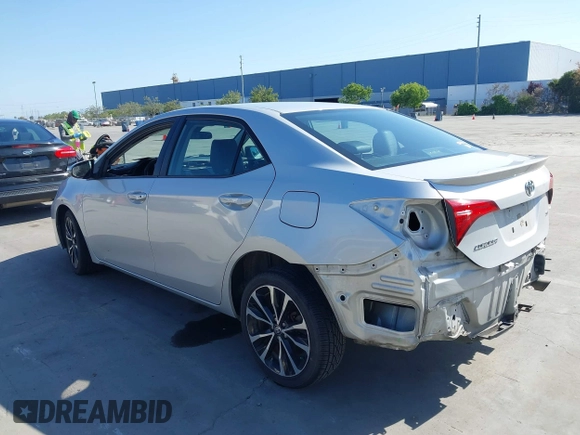 2017 Toyota Corolla L z VIN 5YFBURHE6HP652091, wystawiony jako IAAI lot #42131898 z przebiegiem 380 284 mil mil oraz . Historia ofert i sprzedaży dostępna na DreamBid. Obrazek 3.