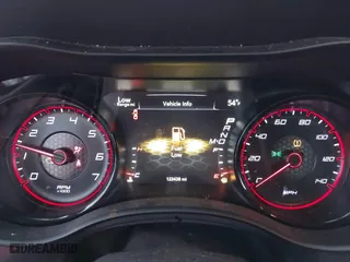 2017 Dodge Charger SE with VIN 2C3CDXBGXHH612156, listed as a IAAI auction lot 41028308 with 123,438 mi miles. Bid and sale history available at carsss.com. Image 7.