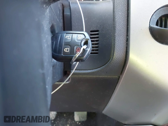 2014 Ford Expedition Max XLT с VIN 1FMJK1H5XEEF09216, выставлен на аукционе IAAI как лот 41610277 с пробегом 168 132 миль миль и . История ставок и продаж доступна на DreamBid. Изображение 11.