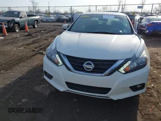2016 Nissan Altima SR with VIN 1N4AL3AP8GC169495, listed as a IAAI auction lot 41792151 with 131,918 mi miles and . Bid and sale history available at carsss.com. Image 13.