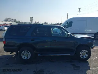 1998 Toyota 4Runner with VIN JT3GM84R6W0032488, listed as a IAAI auction lot 41502573 with 225,419 mi miles. Bid and sale history available at carsss.com. Image 13.
