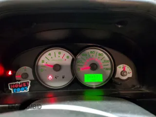 2006 Ford Escape XLT с VIN 1FMCU03146KA45571, выставлен на аукционе Copart как лот 54619635 с пробегом 168 107 миль миль и На запчасти • Non repairable. История ставок и продаж доступна на DreamBid. Изображение 9.