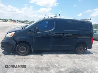 2016 Nissan NV200 S z VIN 3N6CM0KNXGK694075, wystawiony jako IAAI lot #42365919 z przebiegiem 217 629 mil mil oraz . Historia ofert i sprzedaży dostępna na DreamBid. Obrazek 14.