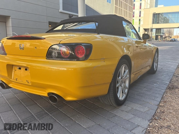 2005 Honda S2000 с VIN JHMAP21425S007703, выставлен на аукционе Copart как лот 47661415 с пробегом 159 918 миль миль и Чистый • Clean title. История ставок и продаж доступна на DreamBid. Изображение 4.