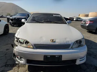 1994 Lexus ES 300 с VIN JT8GK13T1R0051202, выставлен на аукционе Copart как лот 83668264 с пробегом 165 148 миль миль и Списание • Salvage title. История ставок и продаж доступна на DreamBid. Изображение 5.