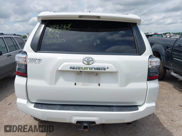2015 Toyota 4Runner Limited with VIN JTEBU5JR8F5259768, listed as a IAAI auction lot 42490872 with 84,007 mi miles and . Bid and sale history available at DreamBid. Image 16.