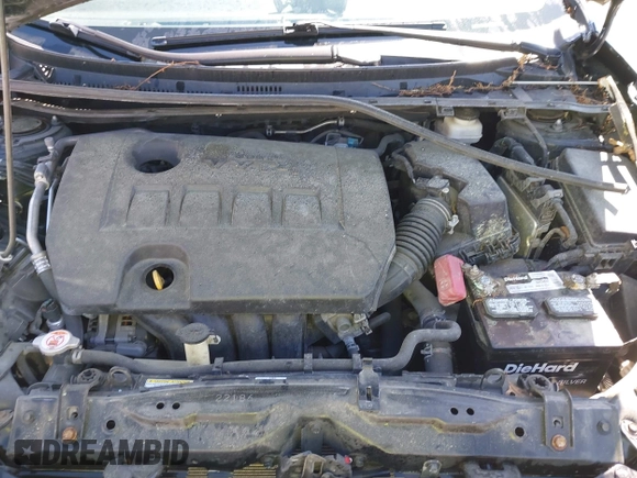 2019 Toyota Corolla L z VIN 5YFBURHE2KP897493, wystawiony jako IAAI lot #42052106 z przebiegiem 100 303 mil mil oraz . Historia ofert i sprzedaży dostępna na DreamBid. Obrazek 10.