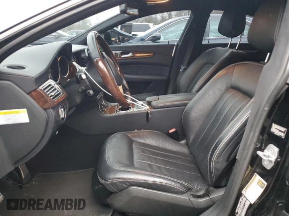 2013 Mercedes-Benz CLS 550 z VIN WDDLJ7DB0DA080775, wystawiony jako Copart lot #84939094 z przebiegiem 101 704 mil mil oraz Szkoda całkowita • Salvage title. Historia ofert i sprzedaży dostępna na DreamBid. Obrazek 7.