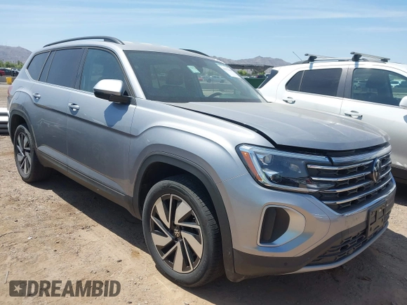 2024 Volkswagen Atlas SE with VIN 1V2HR2CA2RC568429, listed as a IAAI auction lot 42371188 with 18,903 mi miles and . Bid and sale history available at DreamBid. Image 1.