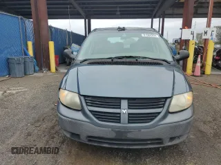 2005 Dodge Caravan SE z VIN 1D4GP25R65B349112, wystawiony jako Copart lot #81684204 z przebiegiem 101 957 mil mil oraz Szkoda całkowita • Salvage title. Historia ofert i sprzedaży dostępna na DreamBid. Obrazek 5.