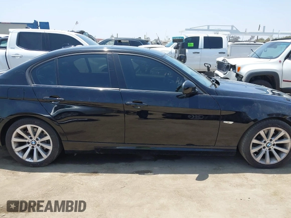 2011 BMW 3 Series 328i with VIN WBAPH5C50BF093756, listed as a IAAI auction lot 42552472 with 178,916 mi miles and . Bid and sale history available at DreamBid. Image 13.