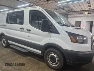 2019 Ford Transit with VIN 1FTYE1YM5KKB31935, listed as a IAAI auction lot 42098024 with 223,702 mi miles. Bid and sale history available at carsss.com. Image 1.