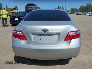 2009 Toyota Camry z VIN 4T1BE46K99U274082, wystawiony jako IAAI lot #42419700 z przebiegiem 124 552 mil mil oraz . Historia ofert i sprzedaży dostępna na DreamBid. Obrazek 16.