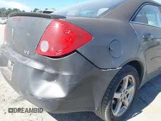2007 Pontiac G6 with VIN 1G2ZG58N474197178, listed as a IAAI auction lot 41634550 with 278,698 mi miles. Bid and sale history available at carsss.com. Image 6.