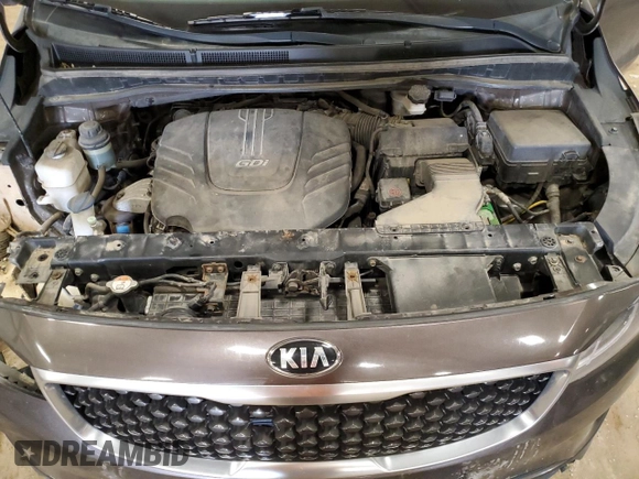 2016 Kia Sedona LX with VIN KNDMB5C1XG6134857, listed as a Copart auction lot 52302935 with 142,868 mi miles and Clean Title. Bid and sale history available at DreamBid. Image 12.