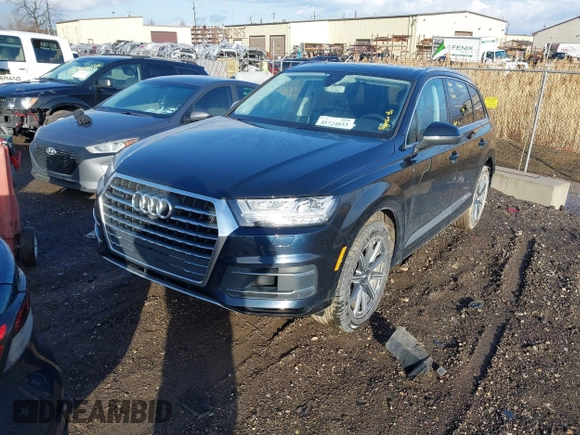 2017 Audi Q7 Premium Plus z VIN WA1LAAF75HD019470, wystawiony jako IAAI lot #41724853 z przebiegiem 85 301 mil mil oraz . Historia ofert i sprzedaży dostępna na DreamBid. Obrazek 17.