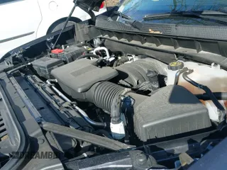 2024 Chevrolet Silverado 1500 LT with VIN 1GCUDDED5RZ103724, listed as a IAAI auction lot 41538466 with 10,027 mi miles and . Bid and sale history available at DreamBid. Image 19.